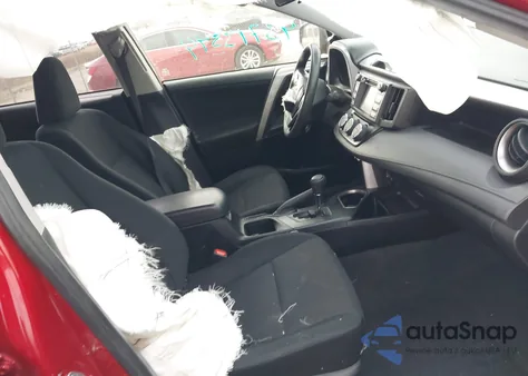 2016 Toyota Rav4 Le z USA, uszkodzony, nr VIN JTMBFREV5GJ090914